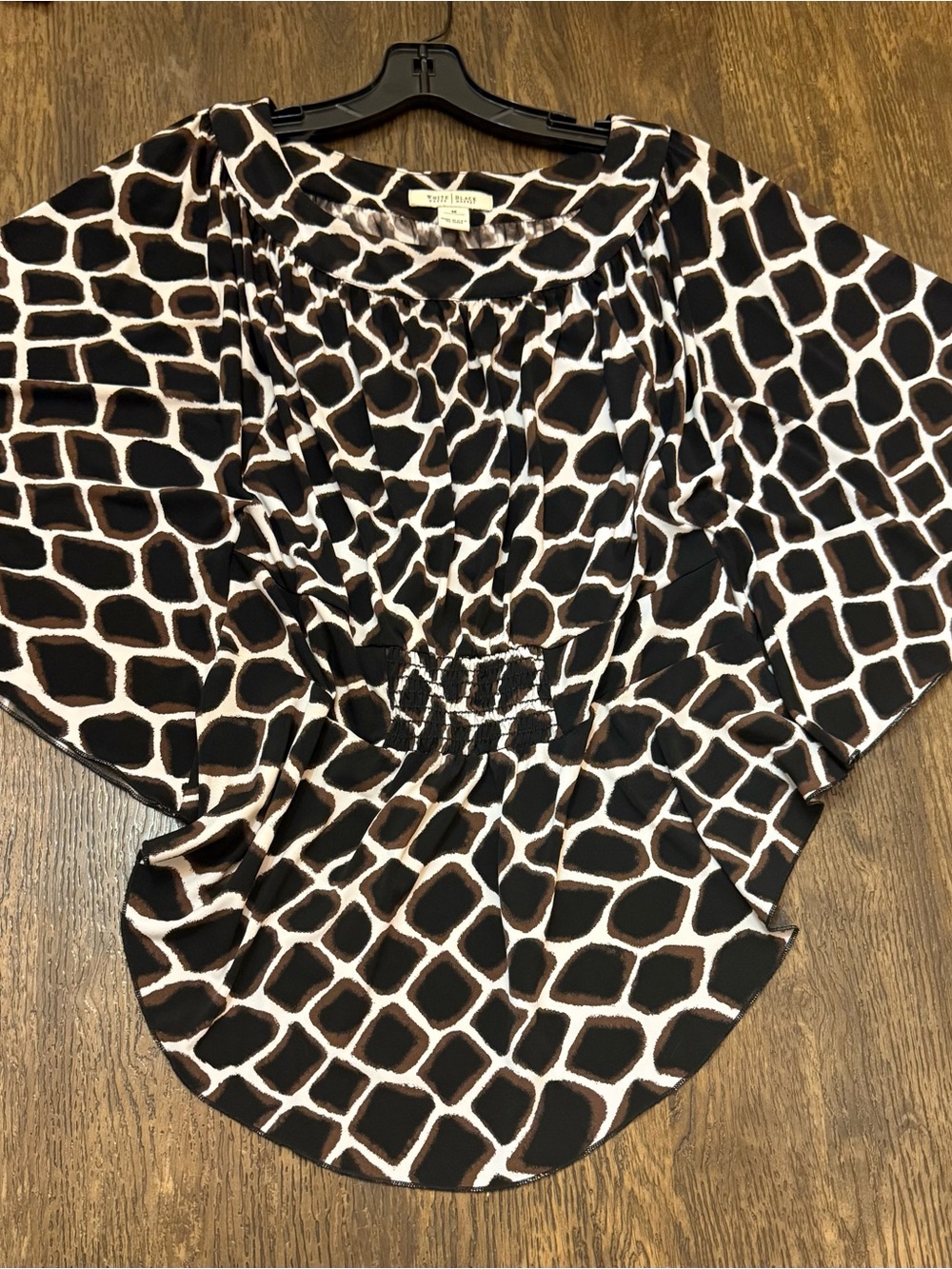 Tahari ASL Black, White & Brown Geometric Dolman Top